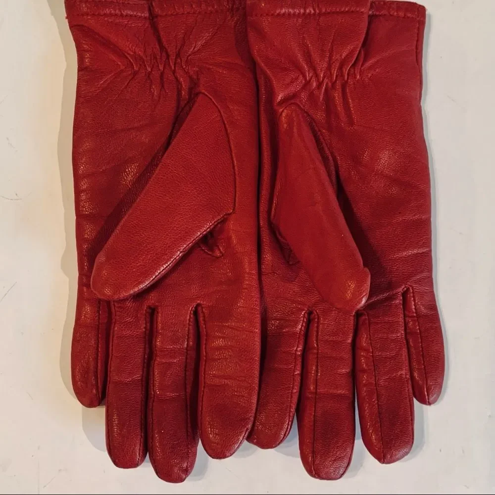 Women’s Thinsulate Red‎ Leather Gloves M